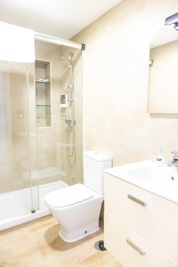 Apartment Apartamento Colon By Cadiz Time Spain